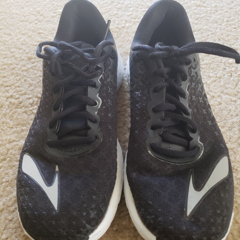 Brooks Pureflow running shoes